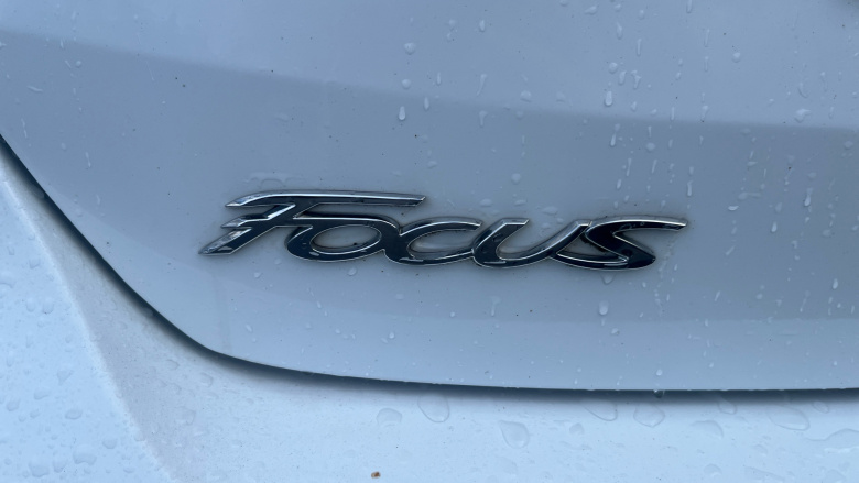 Ford Focus 1.0 EcoBoost 125 Zetec 5dr Petrol Hatchback